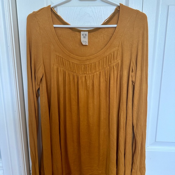 Free People We The Free Love Valley Long Sleeve Top - Picture 3 of 3